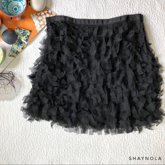 LOFT Dresses & Skirts - LOFT Black Layered Flutter Skirt